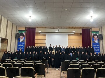 تصاویر/ برگزاری دوره‌ی سراسری شهر من شهر نماز