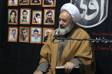 تصاویر/ جلسه اخلاق امام جمعه مرند در حوزه علمیه صالحب الزمان(عج)