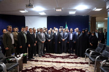 تصاویر/ دیدار شهرداران مراکز استان‌ها با آیت الله اعرافی