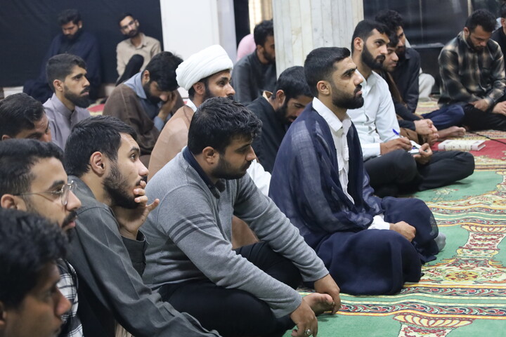 تصاویر/ درس اخلاق طلاب مدرسه علمیه النبی (ص) بندرعباس