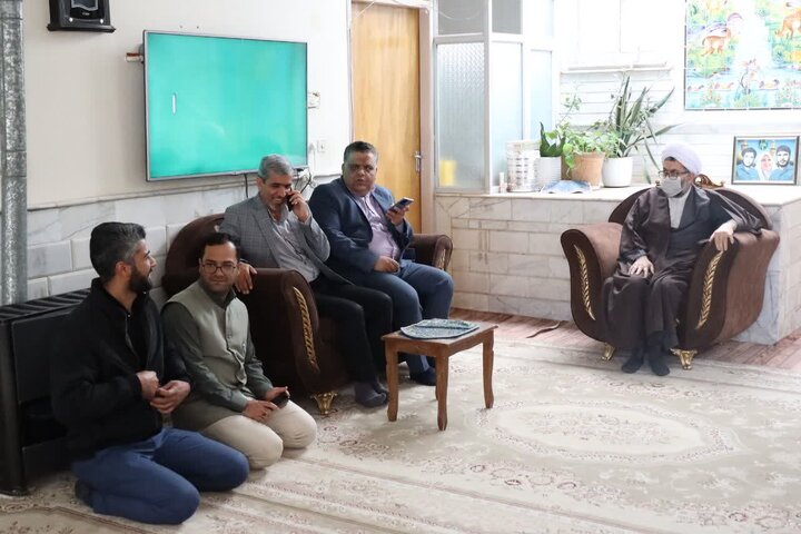 دیدار با خانواده شهدا در رفسنجان