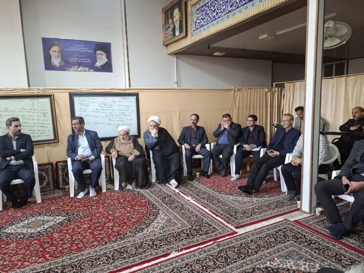 تصاویر/جلسه شورای زکات شهرستان کاشان