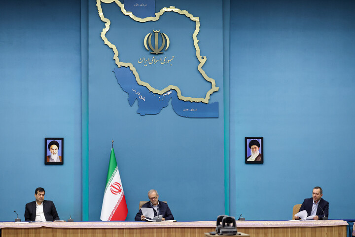 تصاویر/ شورای عالی جوانان به ریاست رئیس جمهور