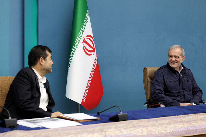 تصاویر/ شورای عالی جوانان به ریاست رئیس جمهور