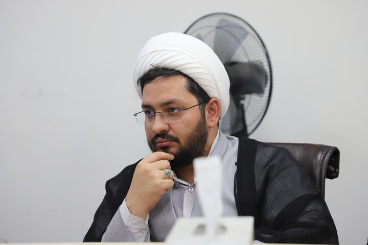 تصاویر/نشست هم اندیشی برگزاری برنامه های وحدت حوزه و دانشگاه