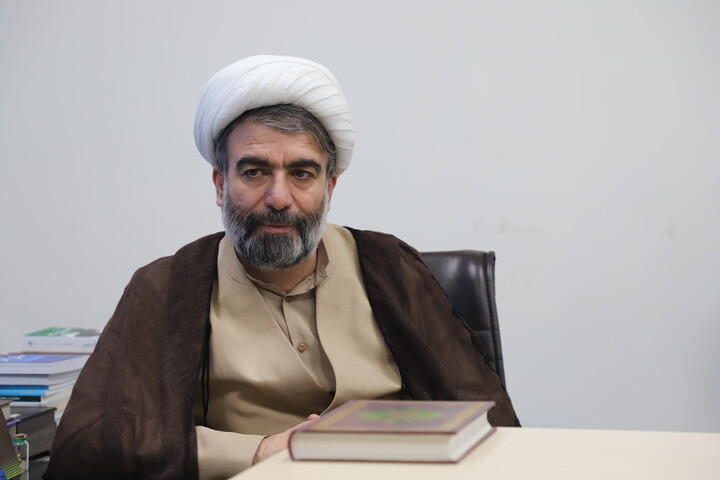 تصاویر/نشست هم اندیشی برگزاری برنامه های وحدت حوزه و دانشگاه