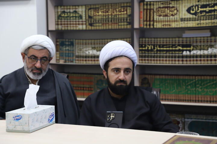 تصاویر/نشست هم اندیشی برگزاری برنامه های وحدت حوزه و دانشگاه