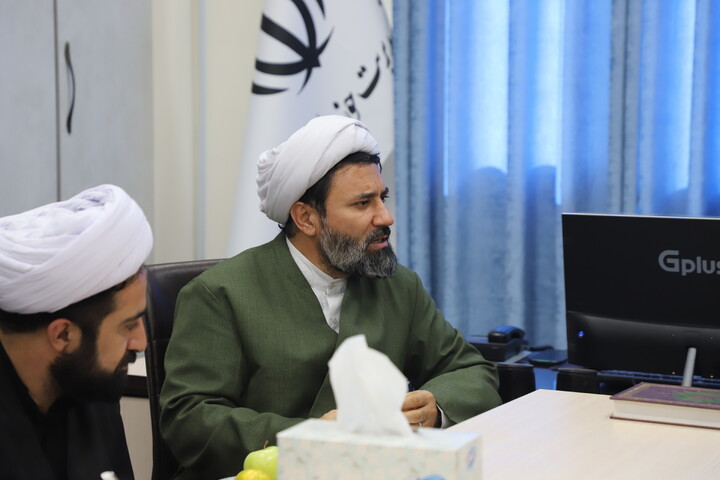 تصاویر/نشست هم اندیشی برگزاری برنامه های وحدت حوزه و دانشگاه