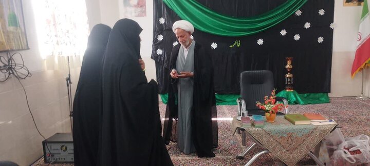 تصاویر/  جلسه اخلاق مدرسه علمیه الزهرا (س) شهداد