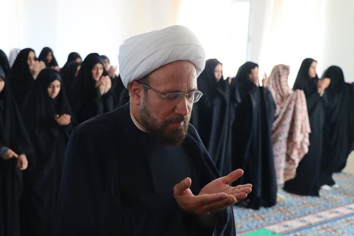 تصاویر/ برنامه فرهنگی دوشنبه‌ های نمازی مدارس اشکذر