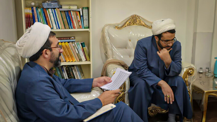 تصاویر/بازدید معاون آموزش و مسئول جذب حوزه علمیه استان همدان از مدارس شهرستانی با محوریت جذب طلبه