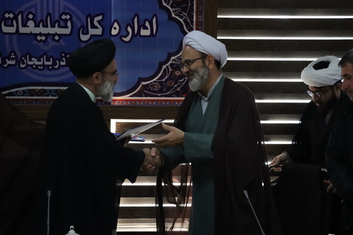 تصاویر / تودیع و معارفه معاون فرهنگی اداره کل تبلیغات اسلامی آذربایجان شرقی