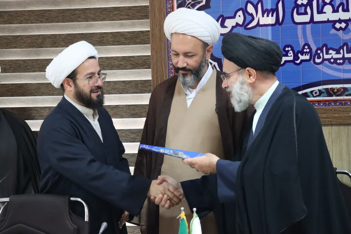 تصاویر / تودیع و معارفه معاون فرهنگی اداره کل تبلیغات اسلامی آذربایجان شرقی