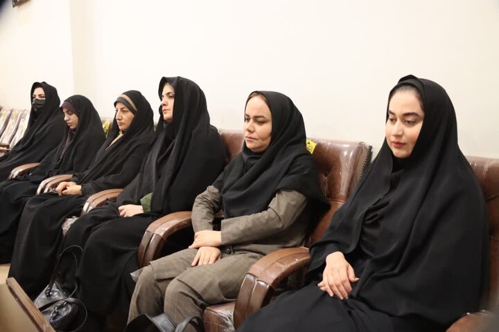 دیدار مدیرکل کتابخانه‌های عمومی با امام جمعه ایلام