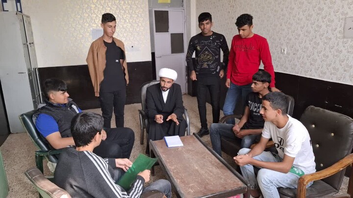 تصاویر/ فعالیت طلاب و روحانیون مدرسه علمیه رضویه هویزه در ایام فاطمیه