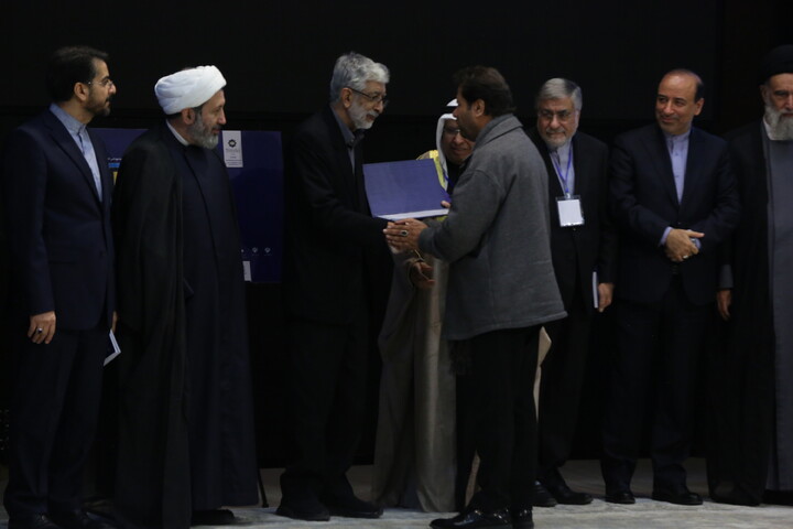 تصاویر / جشنواره بین‌المللی شعر «نبی رحمت» در اصفهان