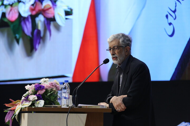 تصاویر / جشنواره بین‌المللی شعر «نبی رحمت» در اصفهان