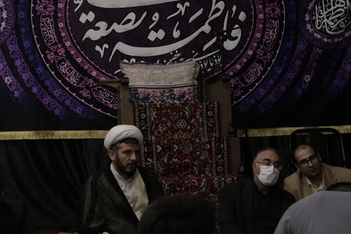 تصاویر/ حضور فرماندار ارومیه در مسجد یازهرا (س) ارومیه برای بررسی مسائل و مشکلات محله حسین آباد