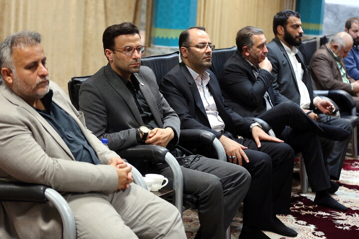 تصاویر/ دیدار شهرداران مراکز استان‌ها با آیت الله اعرافی