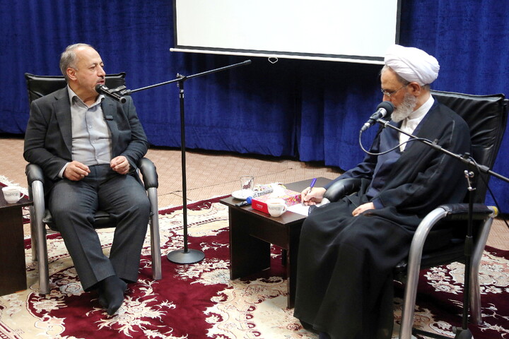 تصاویر/ دیدار شهرداران مراکز استان‌ها با آیت الله اعرافی