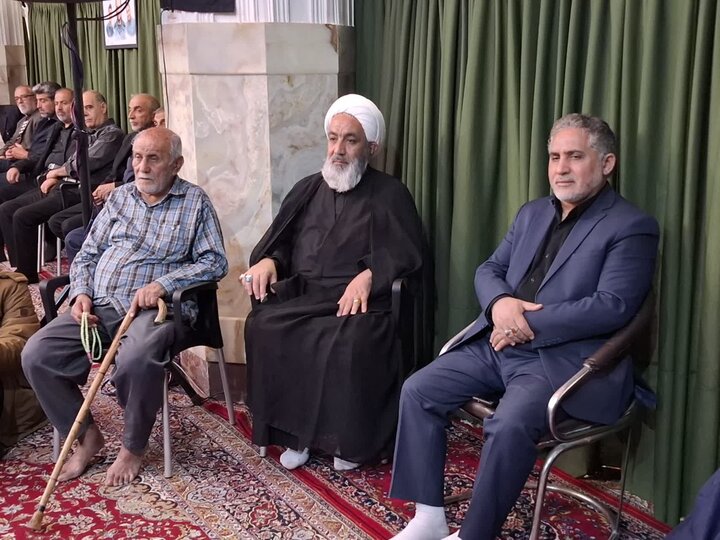 تصاویر/مراسم سوگواری شهادت حضرت فاطمه زهرا (س)درمسجدمحقق آران وبیدگل