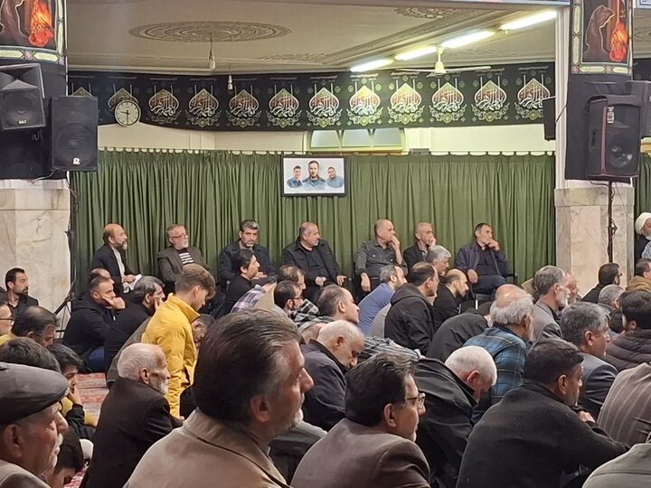 تصاویر/مراسم سوگواری شهادت حضرت فاطمه زهرا (س)درمسجدمحقق آران وبیدگل