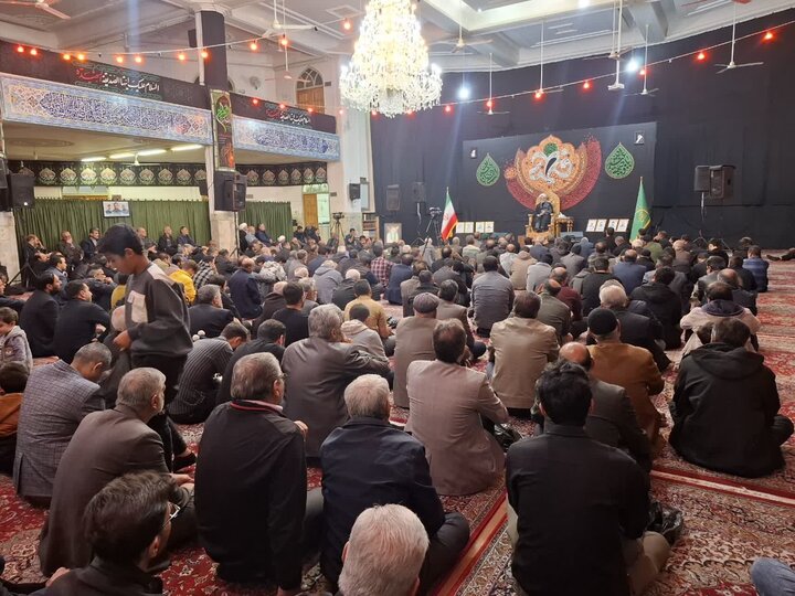 تصاویر/مراسم سوگواری شهادت حضرت فاطمه زهرا (س)درمسجدمحقق آران وبیدگل