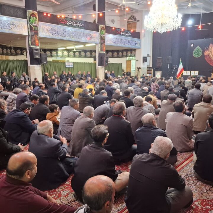 تصاویر/مراسم سوگواری شهادت حضرت فاطمه زهرا (س)درمسجدمحقق آران وبیدگل