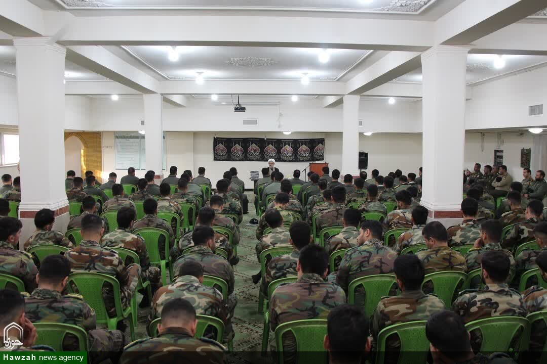 تبدیل نقاط قوت نظام به ضعف، حربه دشمنان است +عکس