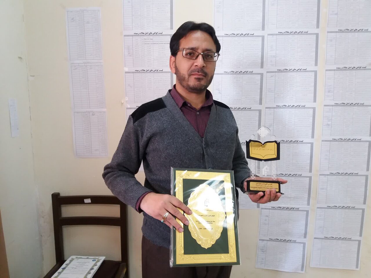 ارض بلتستان کے علمی افق پر چمکتا ستارہ اور جامعہ المصطفیٰ کے اسسٹنٹ پروفیسر کی تعلیماتِ قرآن و عترت کے فروغ میں تحقیق اور جستجو کی اہمیّت پر حوزہ نیوز سے گفتگو