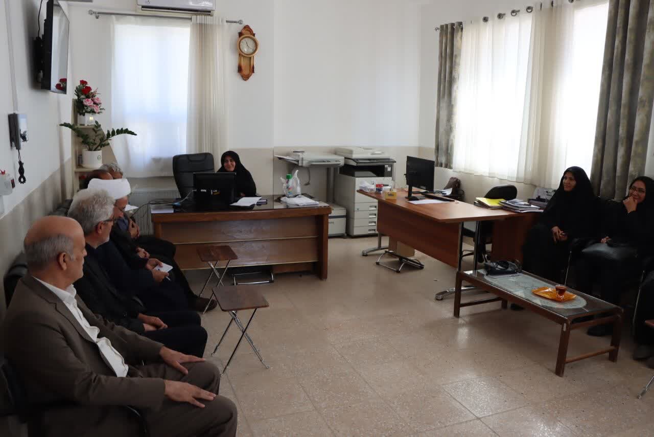 تصاویر/ برنامه فرهنگی دوشنبه‌ های نمازی مدارس اشکذر