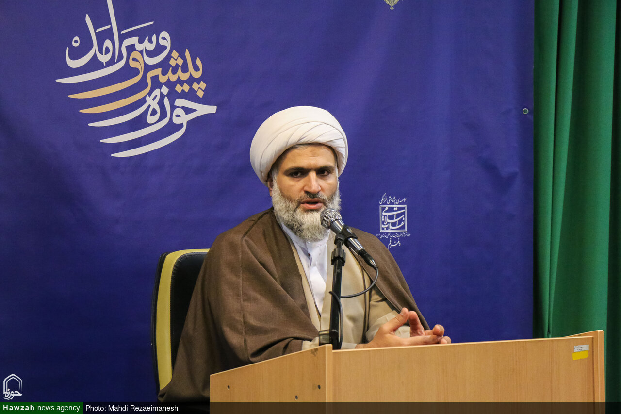 حوزہ علمیہ آیت اللہ اعرافی کی مدیریت میں ترقی کے راستے پر گامزن ہے