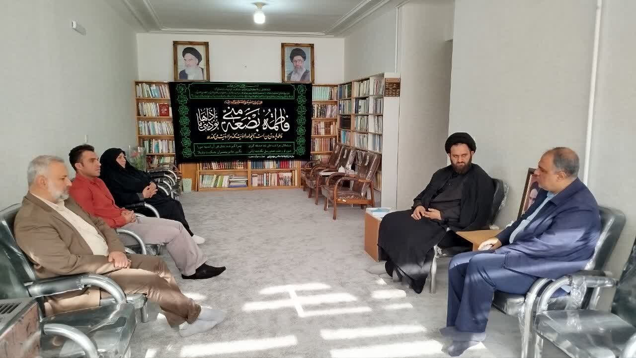 کانون های مساجد نقش مهمی در مقابله با تهاجم فرهنگی دارند