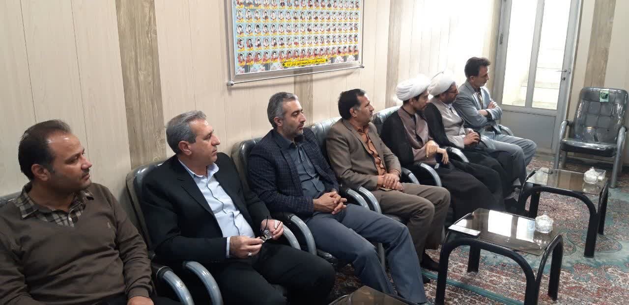 جلسه شورای فرهنگ عمومی شهرستان آران و بیدگل در نوش‌آباد برگزار شد+عکس