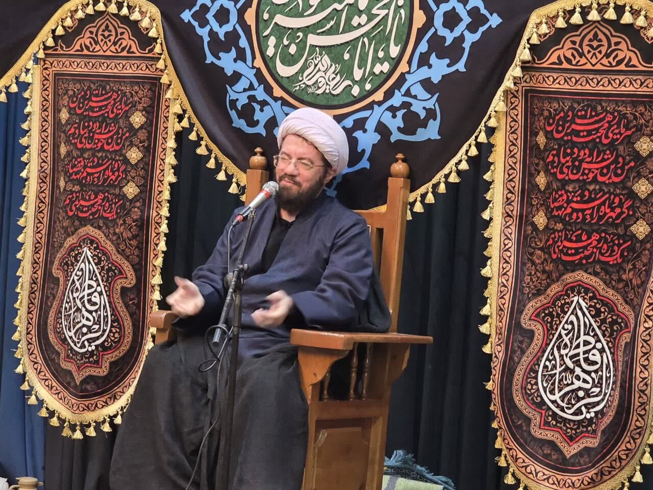 برگزاری محفل نورانی «قرآن و عترت» در آستان امامزاده صالح (ع) فرحزاد