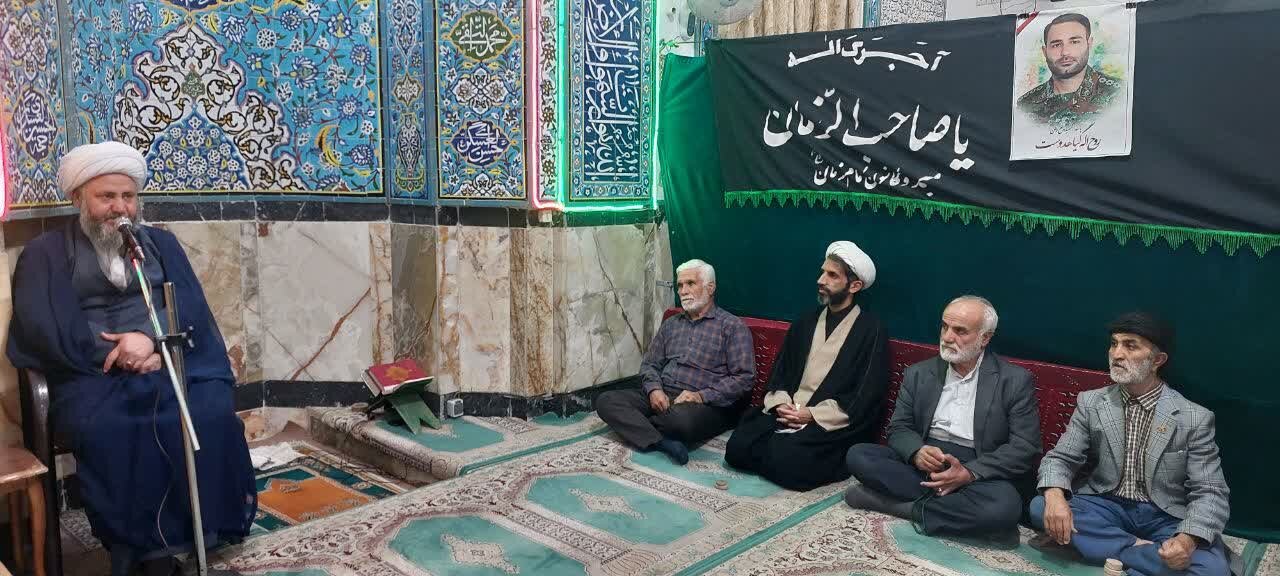 خدامحوری کلید سعادت بشر در دنیای پیچیده امروز است+عکس