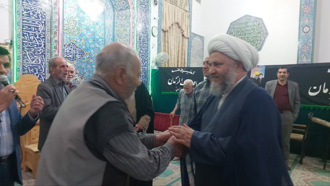 خدامحوری کلید سعادت بشر در دنیای پیچیده امروز است+عکس