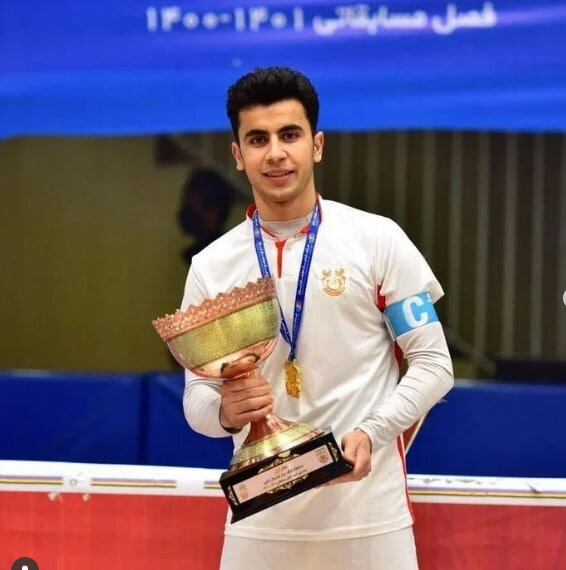 آزادی زندانی جرائم غیرعمد در ارومیه با پیشگامی یک فوتسالیست مسجدی