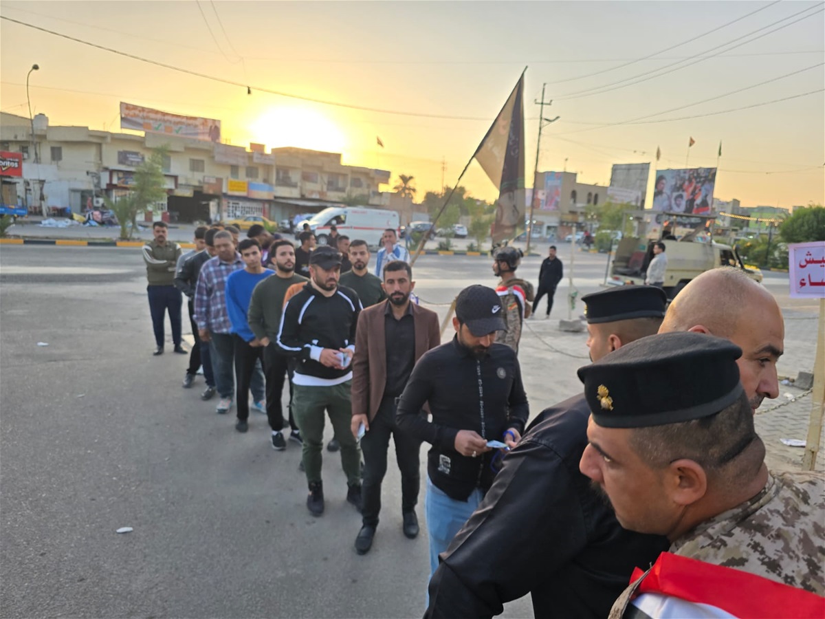 پس از مشارکت بی‌سابقه نظامیان، نوبت به رأی‌گیری عمومی در عراق رسید + تصاویر