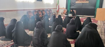 تصاویر/ نشست تبیینی–آموزشی معاون آموزش مدرسه علمیه فاطمه الزهرا البتول(س) کشکوئیه با طلاب