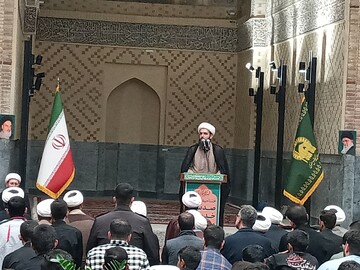 طلاب جهادی در خط مقدم خدمت‌رسانی و جهاد تبیین هستند / اطاعت از فرمان ولی‌امر شاخصه اصلی گروه‌های جهادی حوزه است