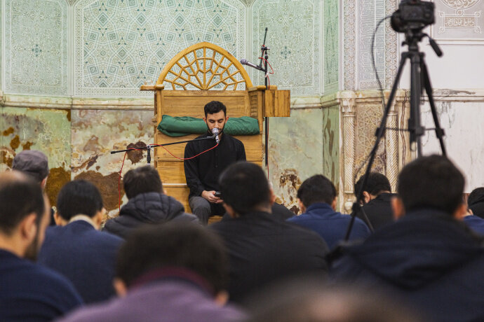 تصاویر/ درس اخلاق حجت الاسلام والمسلمین یزدان پناه در مسجد شهید مطهری