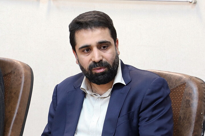 تصاویر/ دیدار دبیر شورای عالی و رئیس مرکز ملی فضای مجازی با آیت الله اعرافی