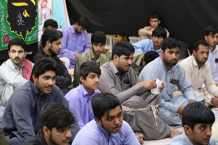 دیدار مدیر حوزه علمیه سیستان و بلوچستان با طلاب مدارس علمیه ایرانشهر