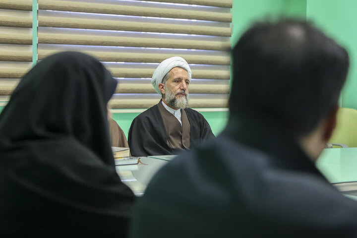 تصاویر / نشست صمیمی نماینده ولی فقیه در استان قزوین با دانشجویان دانشگاه بین المللی حضرت امام خمینی (ره) قزوین