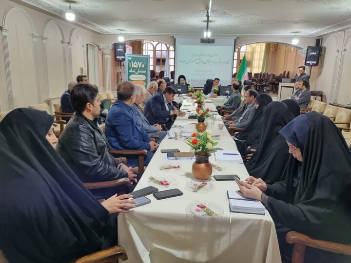 تصاویر/پنجمین جلسه شورای آموزش و پرورش با حضورنماینده ولی فقیه درکاشان