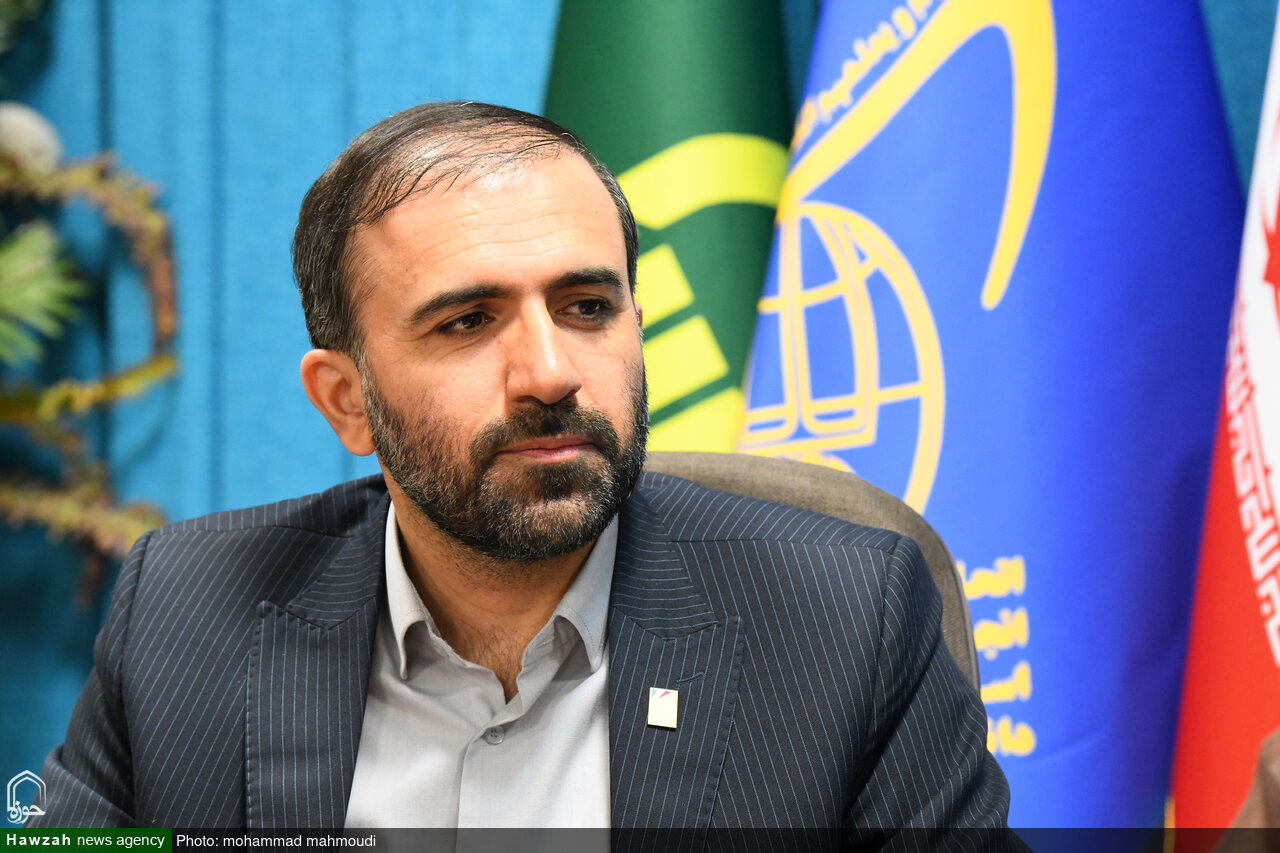 قرارگاهی از معلمان انقلابی و دلسوز در استان ها تشکیل شود