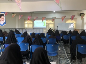 ترویج فرهنگ حیا در دختران زمینه‌ساز تربیت نسلی متعهد و پاک‌دامن است
