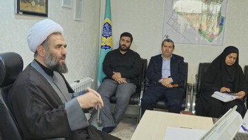 تصاویر/ جلسه ستاد برگزاری مراسمات شهر مهستان با محوریت تجلیل از رتبه‌های برتر کنکور