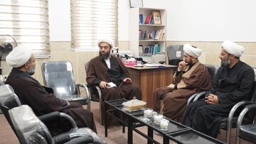 امور تهذیبی و تربیتی مدارس علمیه اردکان و میبد بررسی شد